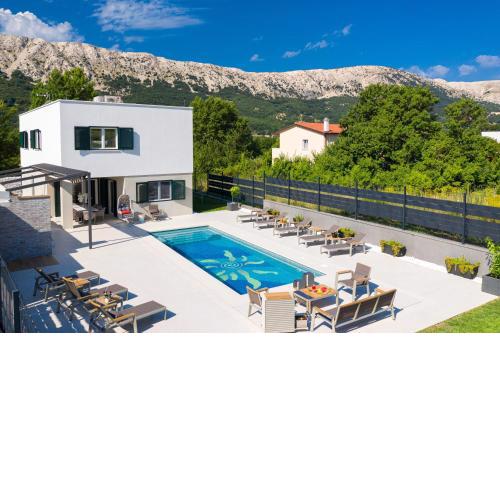 Luxury villa with a swimming pool Baska, Krk - 19671