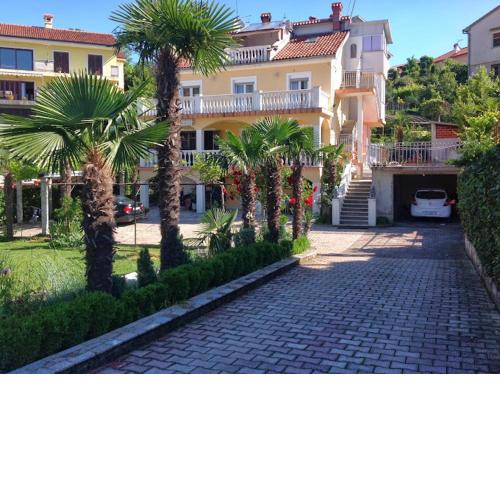 Maria's Place