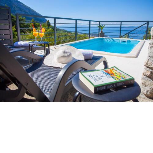 Marina - Holiday Home with Sea View