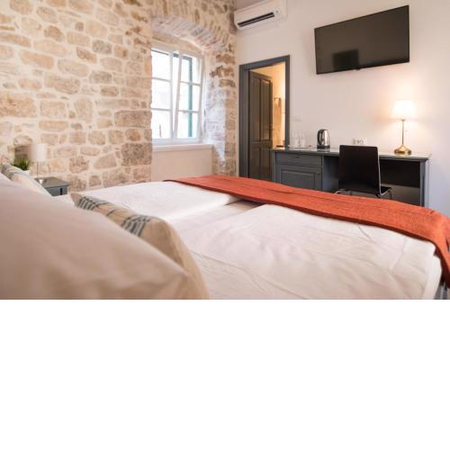 Mediterraneo Luxury Rooms