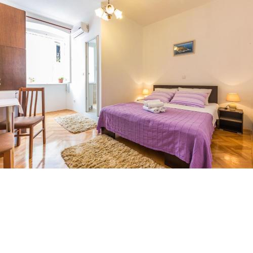 Mila apartments in old town centre