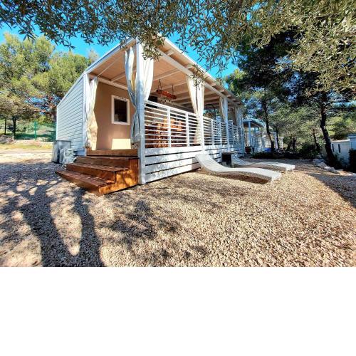 Mina Summerhouse