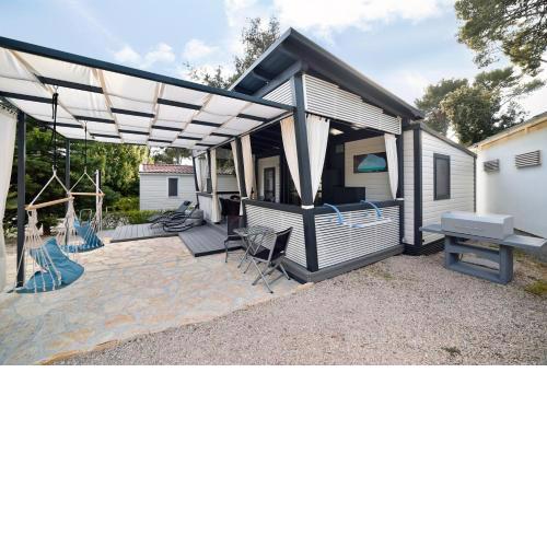 Mobile Home MeeLi