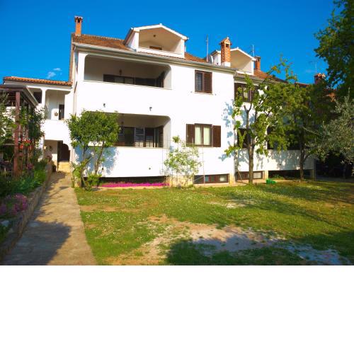 Nada Apartments