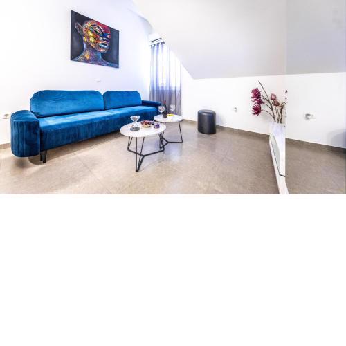 NEW Modern Studio Apartment Nina