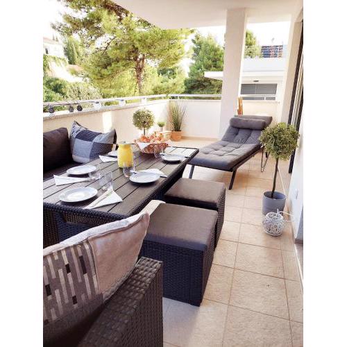 NewHome Nicole Premantura