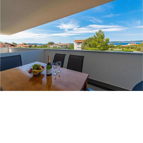 Nice Apartment In Bibinje With Wifi