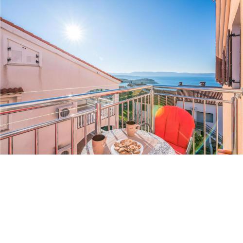 Nice Apartment In Njivice With Wifi