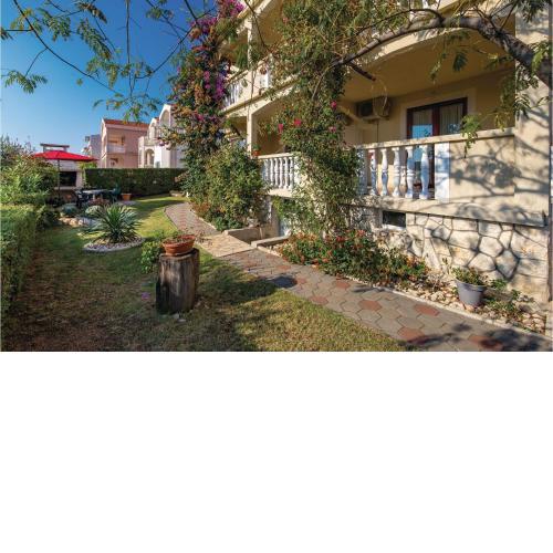 Nice Apartment In Povljana With Wifi