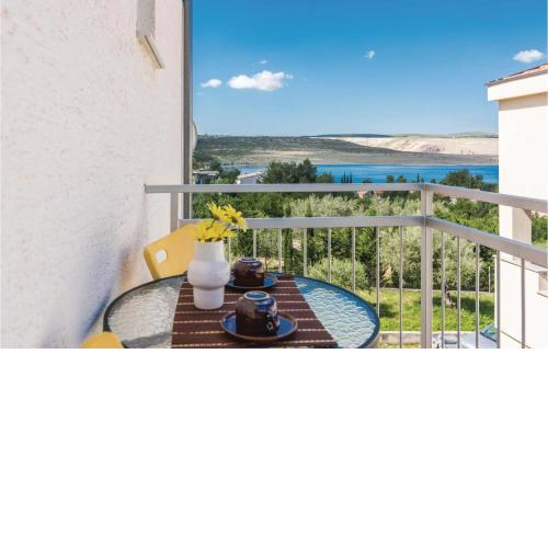 Nice Apartment In Rovanjska With Wifi