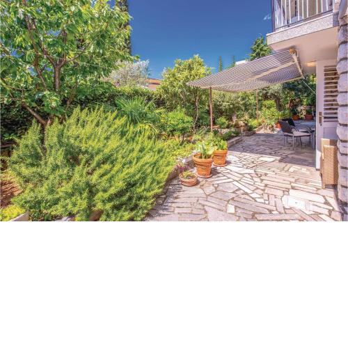 Nice Apartment In Selce With Kitchen