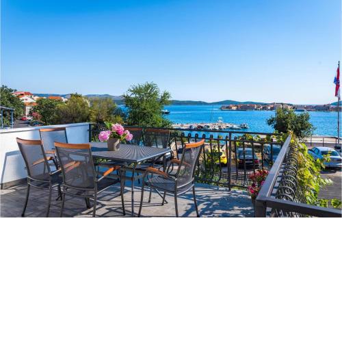 Nice Apartment In Sibenik With House Sea View