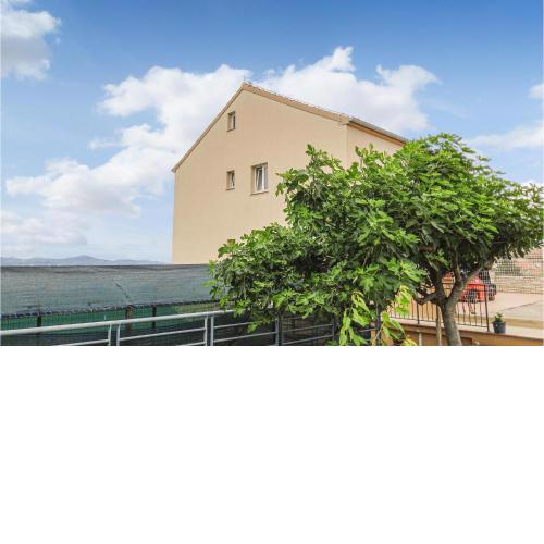 Nice Apartment In Zadar With Kitchen