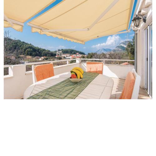 Nice Apartment In Zuljana With Wifi