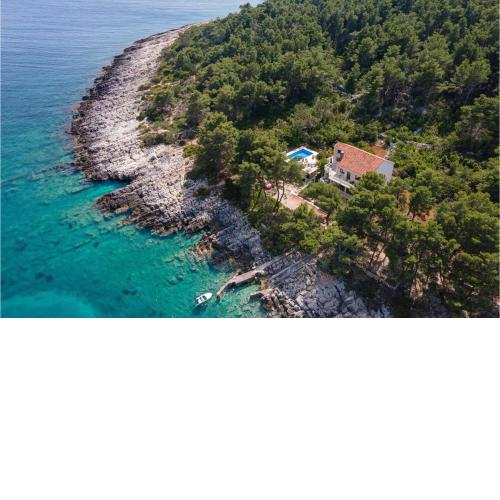 Nice Home In Lumbarda With Outdoor Swimming Pool