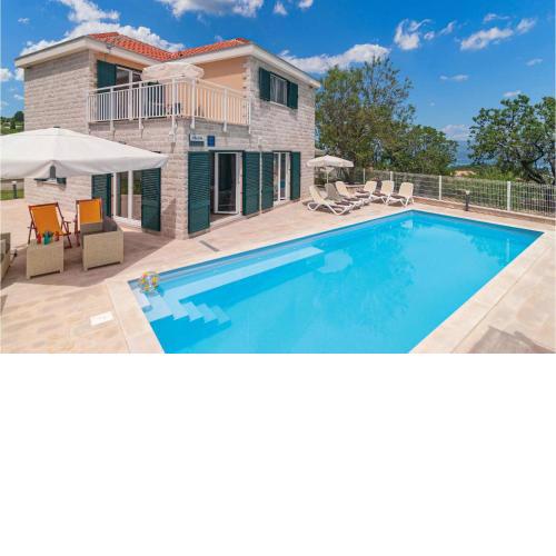 Nice Home In Postira With Wifi