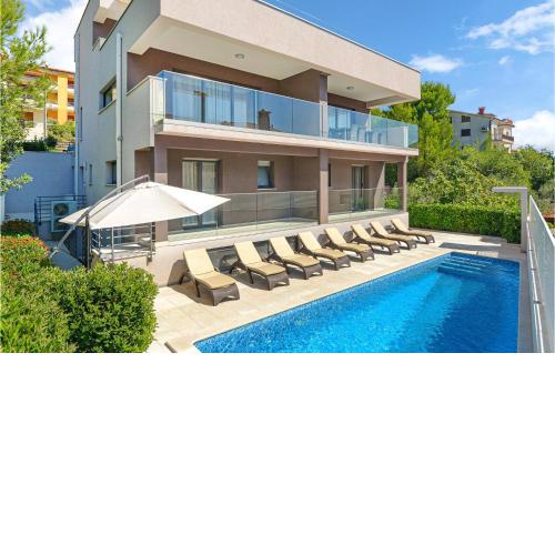 Nice Home In Rabac With Wifi