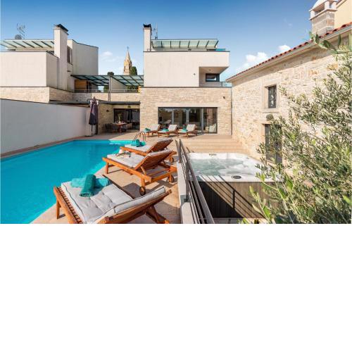 Nice Home In Valtura With Heated Swimming Pool