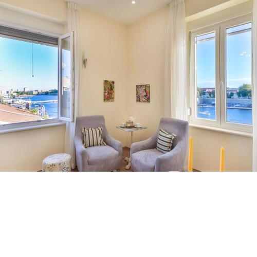 Noble Elégance Studio Apartments