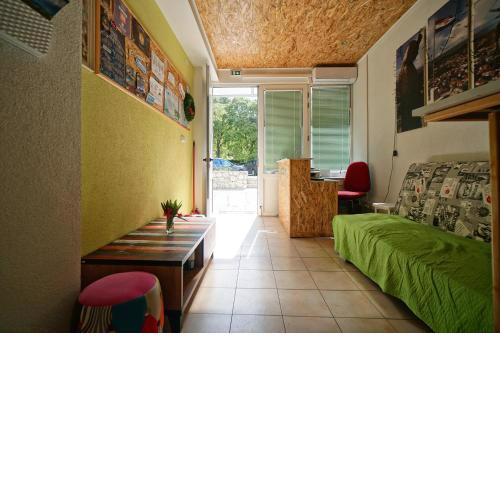 Oasis hostel