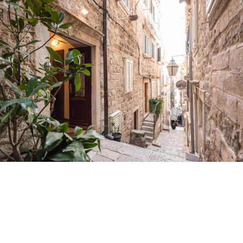 Old Town Duodecim
