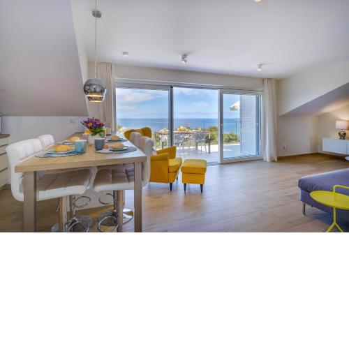 Penthouse Design & Beach Ferienwohnung direkt am Meer mit unverbautem Blick über die Adria