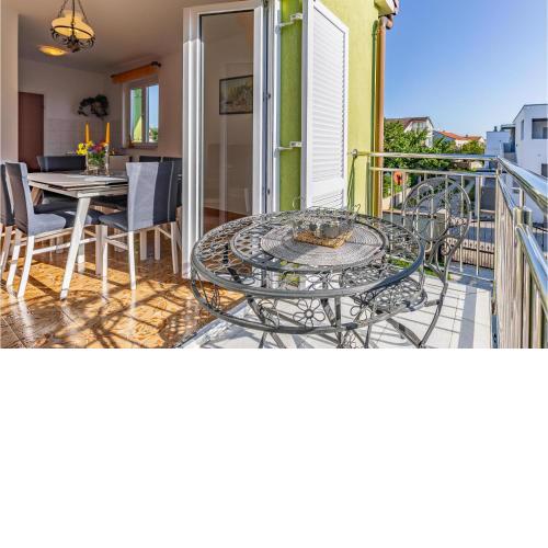 Pet Friendly Apartment In Medulin With Wifi