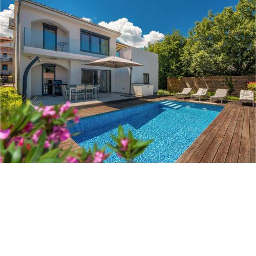 Pet Friendly Home In Malinska With Wifi