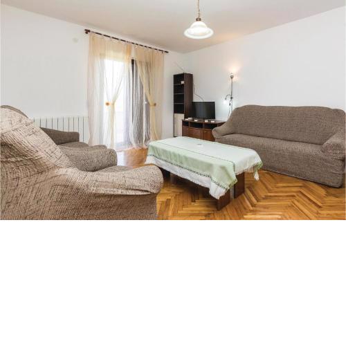 Pet Friendly Home In Privlaka With Wifi