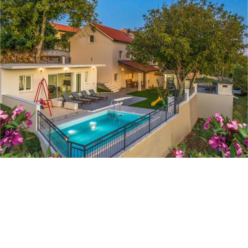 Pet Friendly Home In Vinjani Donji With Wifi