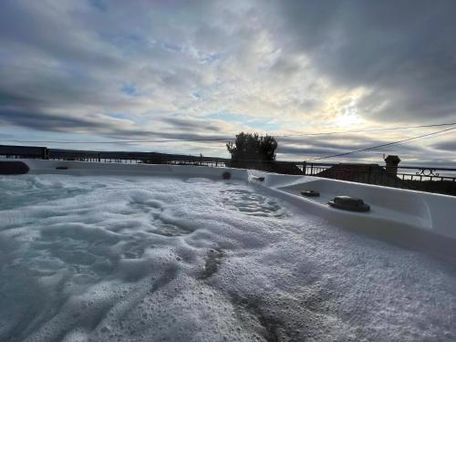 Podgora Experience Suite with jacuzzi
