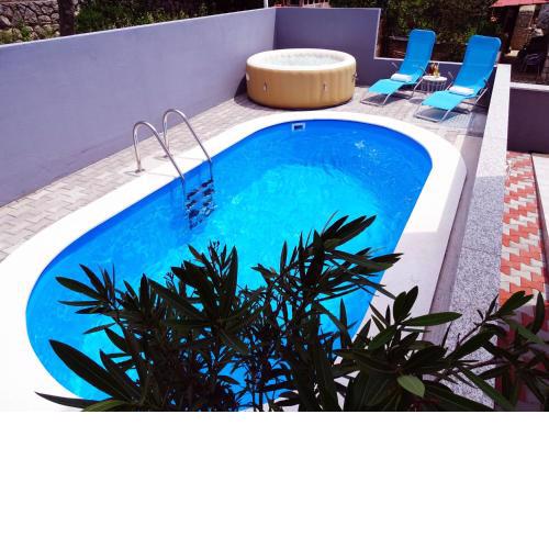 Pretty Villa in Dramalj with Swimming Pool