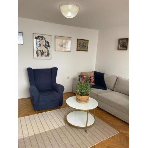 Retro House Tisno