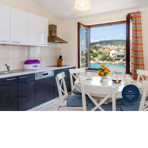 Rogoznica Two-Bedroom Apartment 2