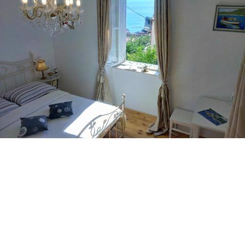 Romantic Studio Old Dinka - with Garden