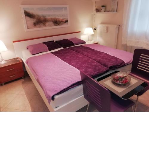 Room Sarah