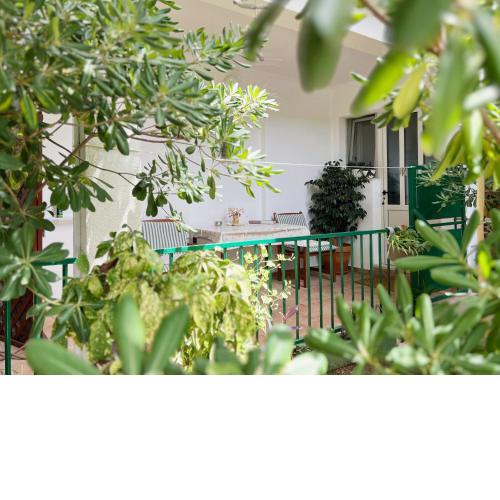 Room Tai - Spacious and Comfy with Private Terrace