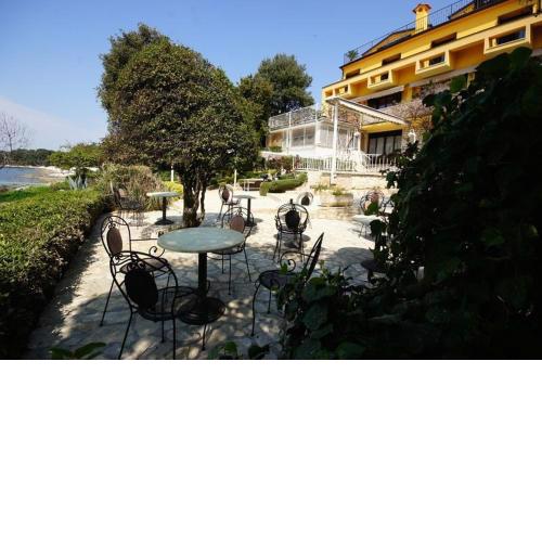 Rooms in Rovinj with a sea view, balcony, air conditioning, WiFi 81-2