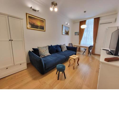 Royal Apartment in the Center