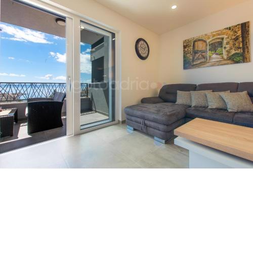 Sea View Apartment Leana