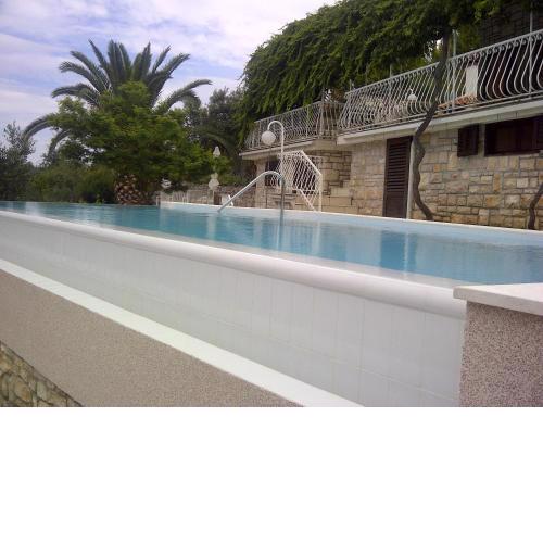 Seaside family friendly house with a swimming pool Cove Pribinja, Hvar - 15324