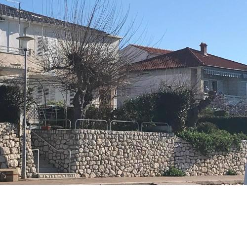 Seaside holiday house Barbat, Rab - 16712