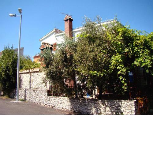 Seaside holiday house Okrug Donji, Ciovo - 2403