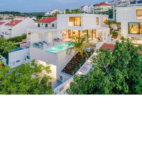 Seaside luxury villa with a swimming pool Sutivan, Brac - 16171