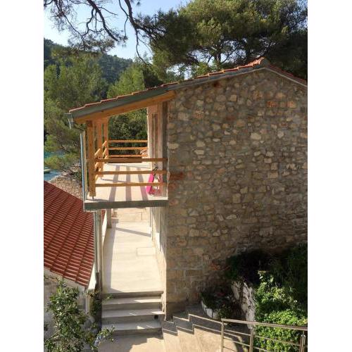 Secluded fisherman's cottage Cove Kozja, Hvar - 16058
