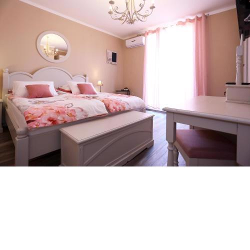 Shabby chic rooms