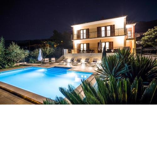 Split-Villas Dalmatica for 12