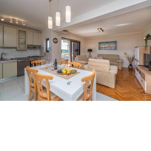 Stedi Apartment