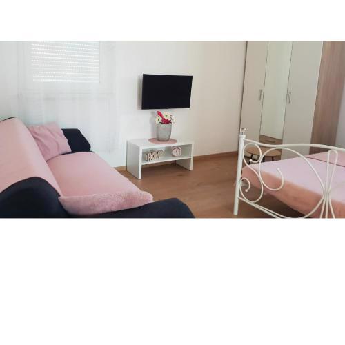 Studio apartman, 2+1
