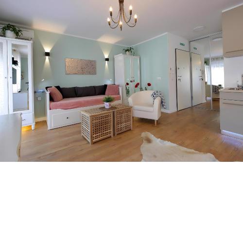 Studio Apartment Ada 2
